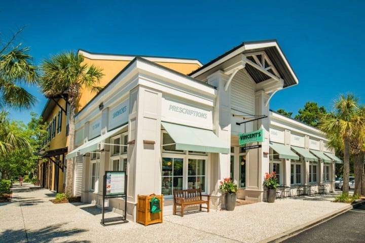 Things To Do Vincent's Drugstore & Soda Fountain